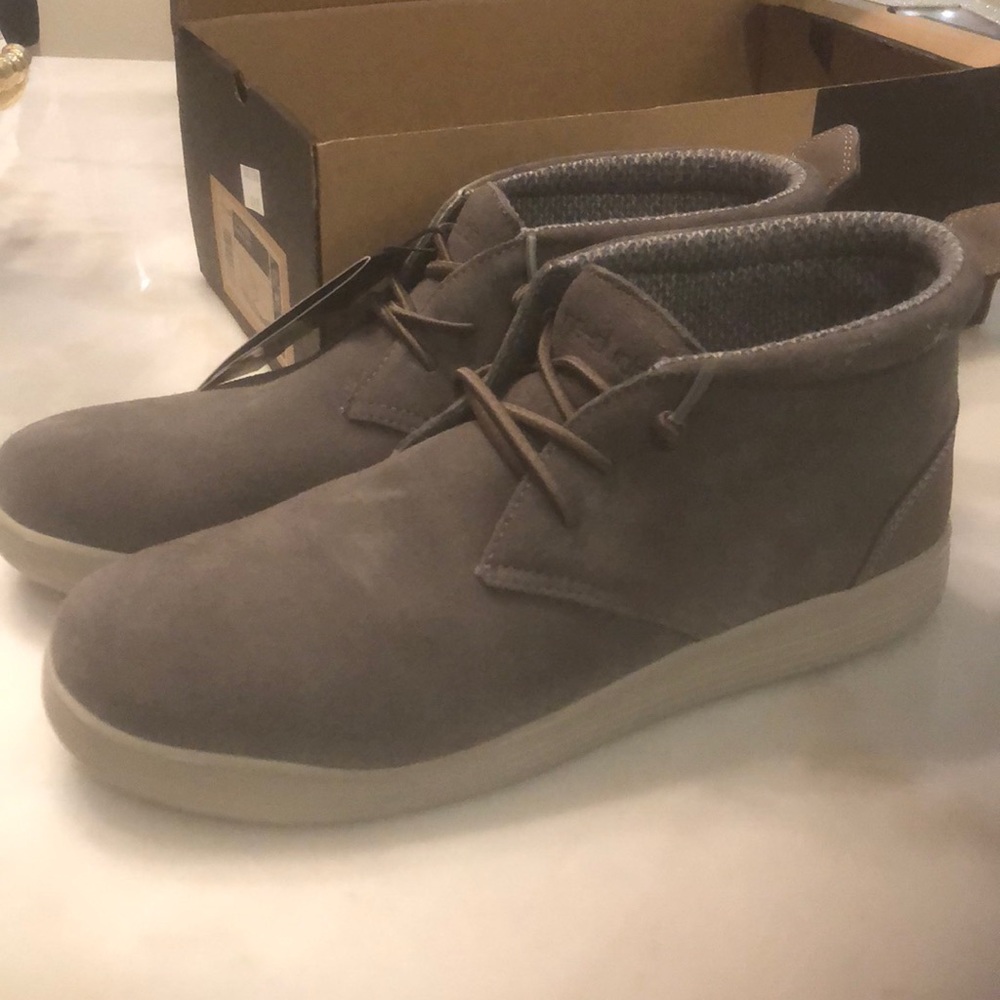 Hey Dude Jo Suede Boots in Shadow Grey- size 12
